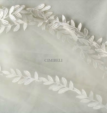 Voile de mariée dantelle 'Odd'