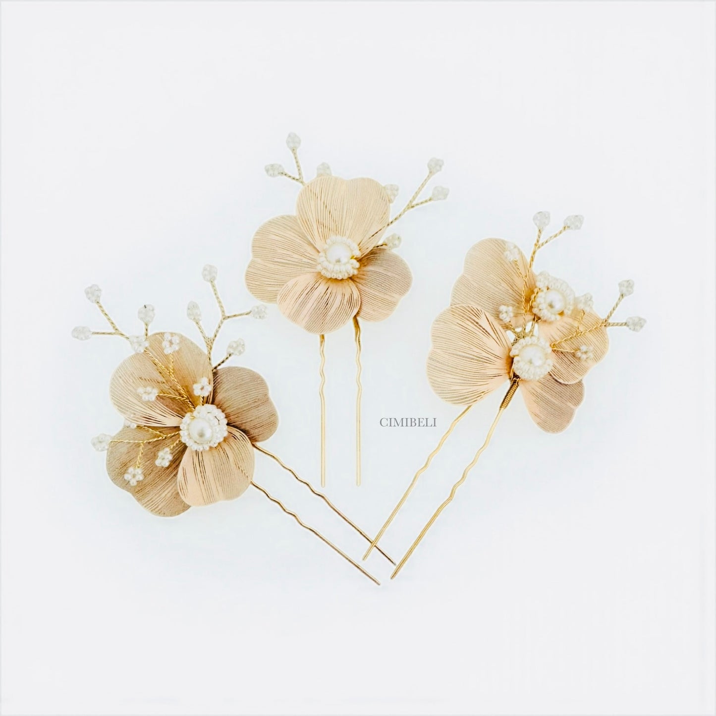 Épingle élégantes fleurs or rose en perles 3 pièces'Sara'