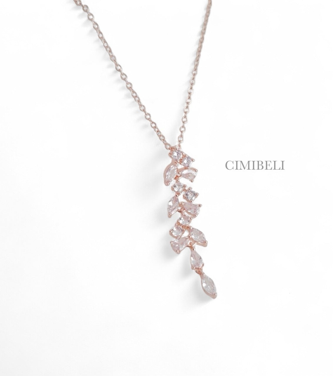 Collier de mariage or rose 'Iris'